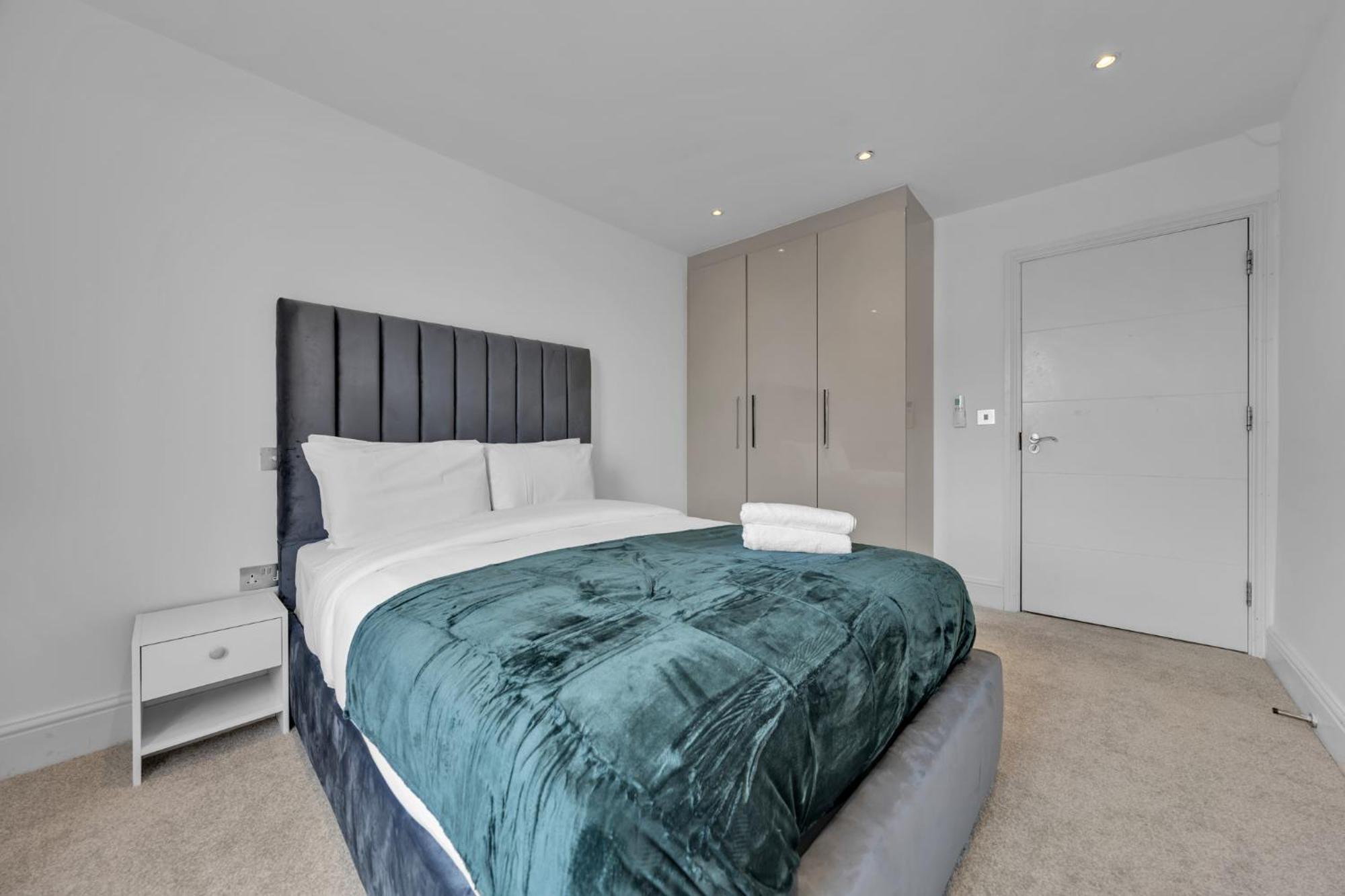 Marylebone - Gloucester Place *